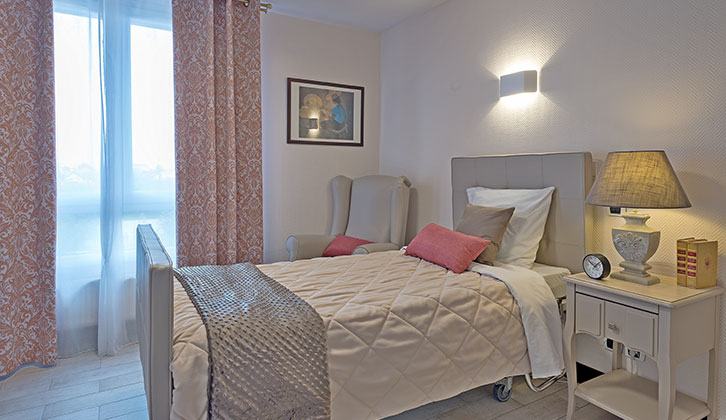 EHPAD Résidence Esterel - Photo 2 sur 5 - Intérieur et espaces communs