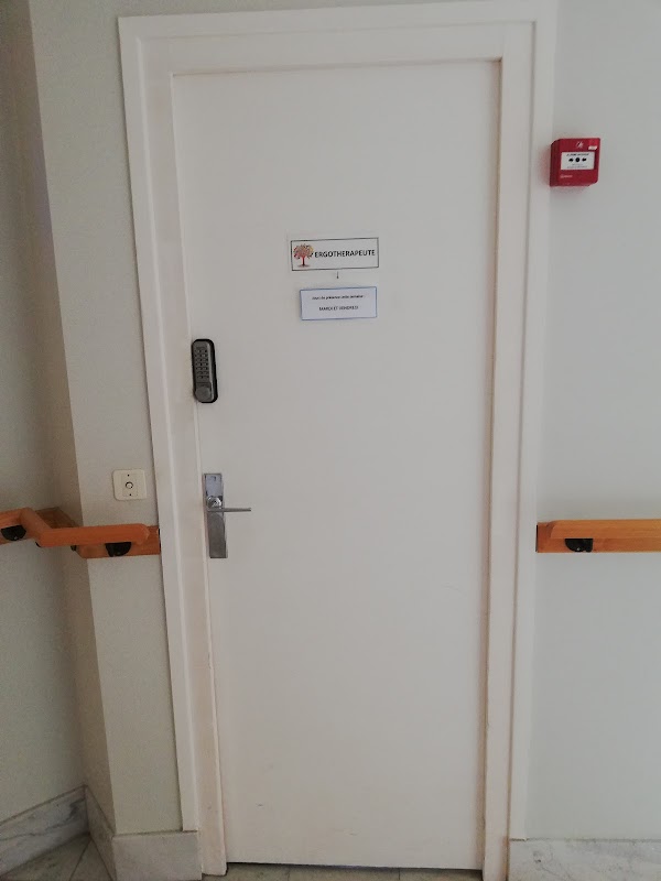 EHPAD Résidence Saint-Pierre - Photo 2 sur 5 - Intérieur et espaces communs