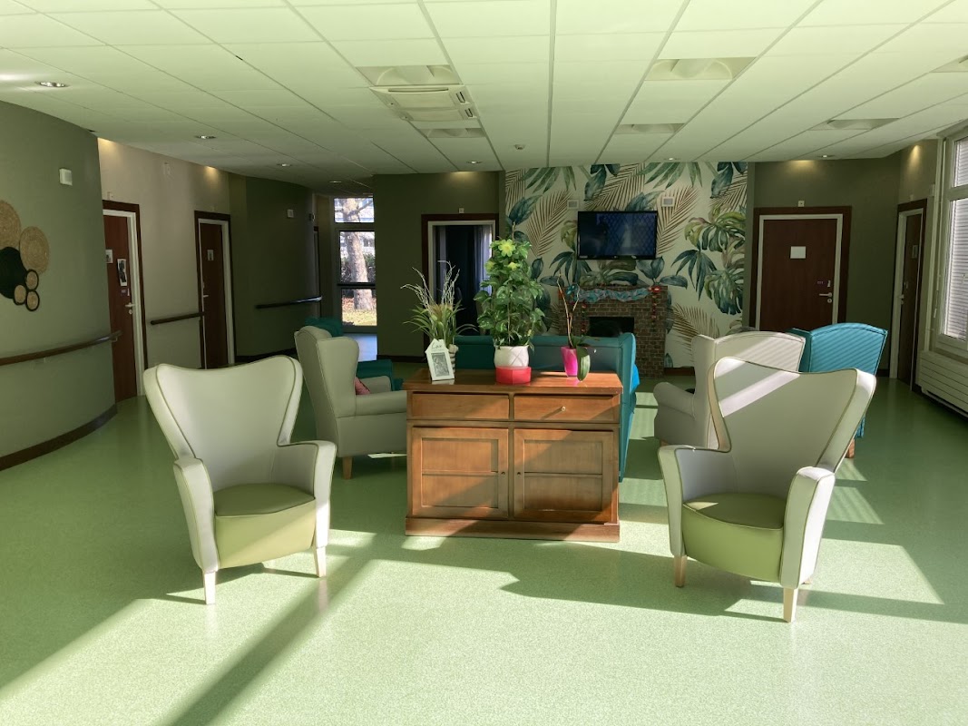 EHPAD Les Platanes - Photo 5 sur 5 - Environnement et extérieurs