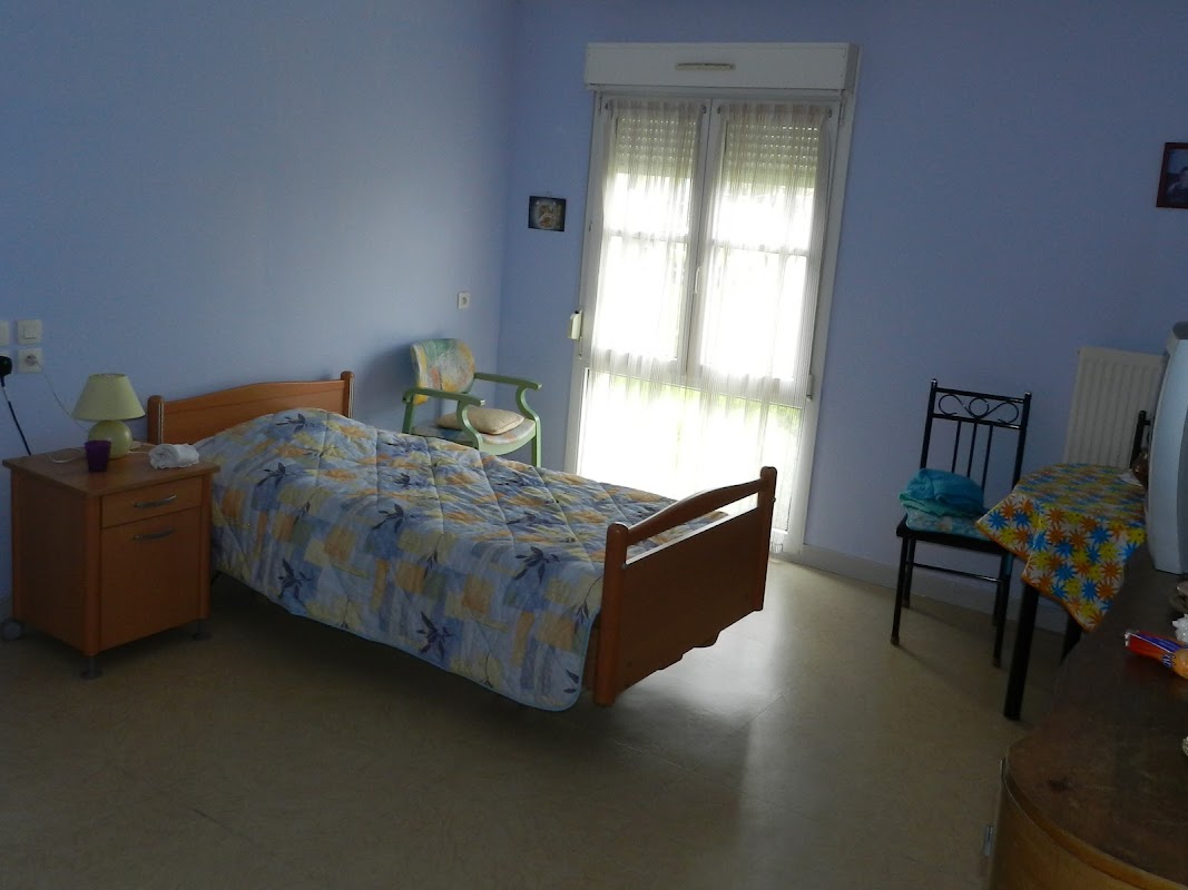 EHPAD Les Vignelles - Photo 2 sur 5 - Intérieur et espaces communs