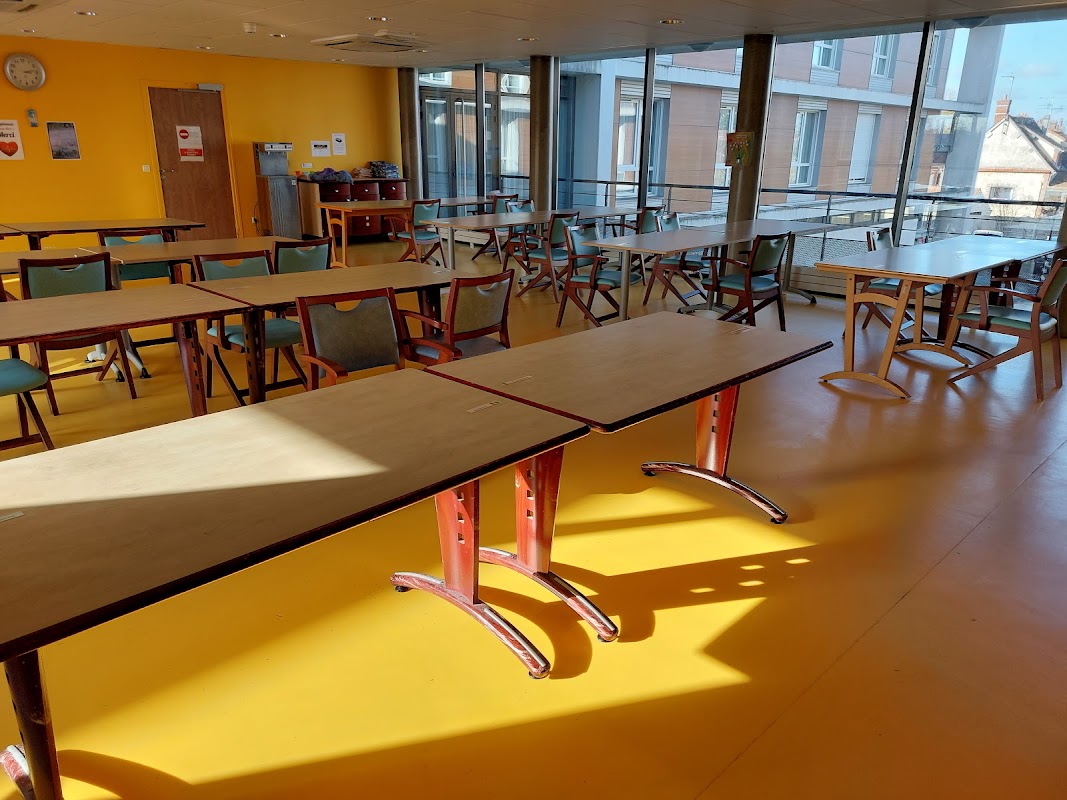 EHPAD de Châteauneuf-en-Thymerais - Photo 3 sur 4 - Chambres et hébergement