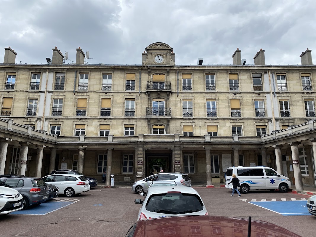 USLD de l'Hôpital Fernand Widal - Photo 2 sur 5 - Intérieur et espaces communs