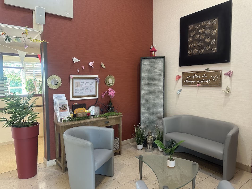 EHPAD - R?sidence Les Buddl?ias - Photo 5 sur 5 - Environnement et extérieurs