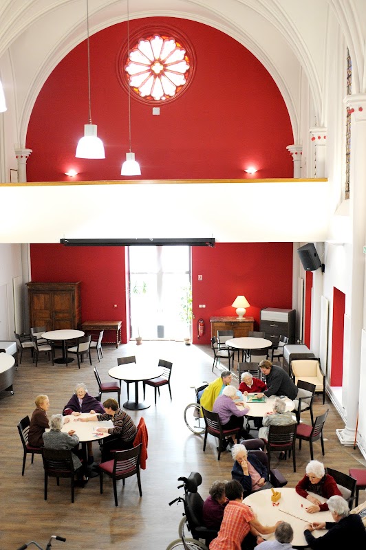 EHPAD Les Dames-Blanches - Photo 3 sur 5 - Chambres et hébergement