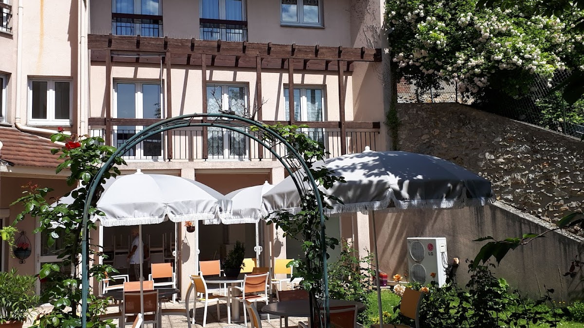 EHPAD Résidence Porte du Martray - Photo 3 sur 5 - Chambres et hébergement