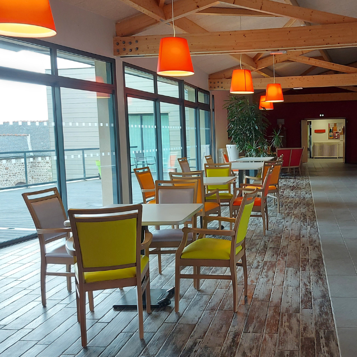 EHPAD Saint-Fraimbault - Photo 4 sur 5 - Espaces de vie