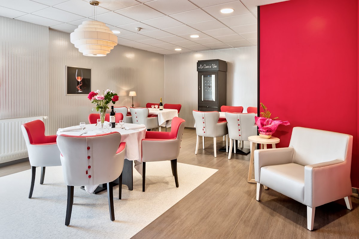 EHPAD - résidence Les clos de Saint-Martin d'Ablois - Photo 2 sur 5 - Intérieur et espaces communs