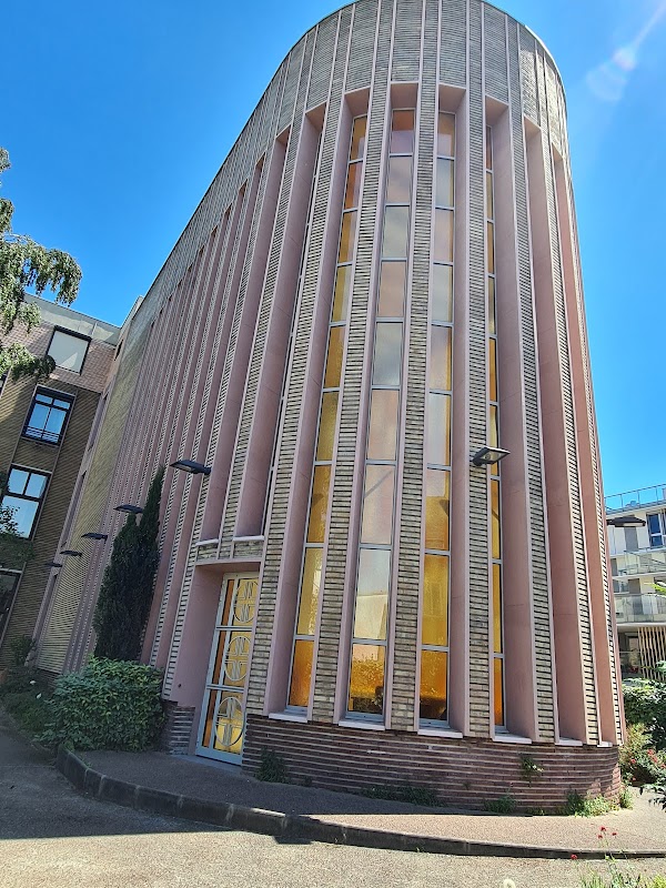 EHPAD Résidence Larmeroux - Photo 2 sur 5 - Intérieur et espaces communs