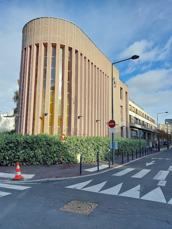 Photo de EHPAD Résidence Larmeroux, EHPAD à VANVES