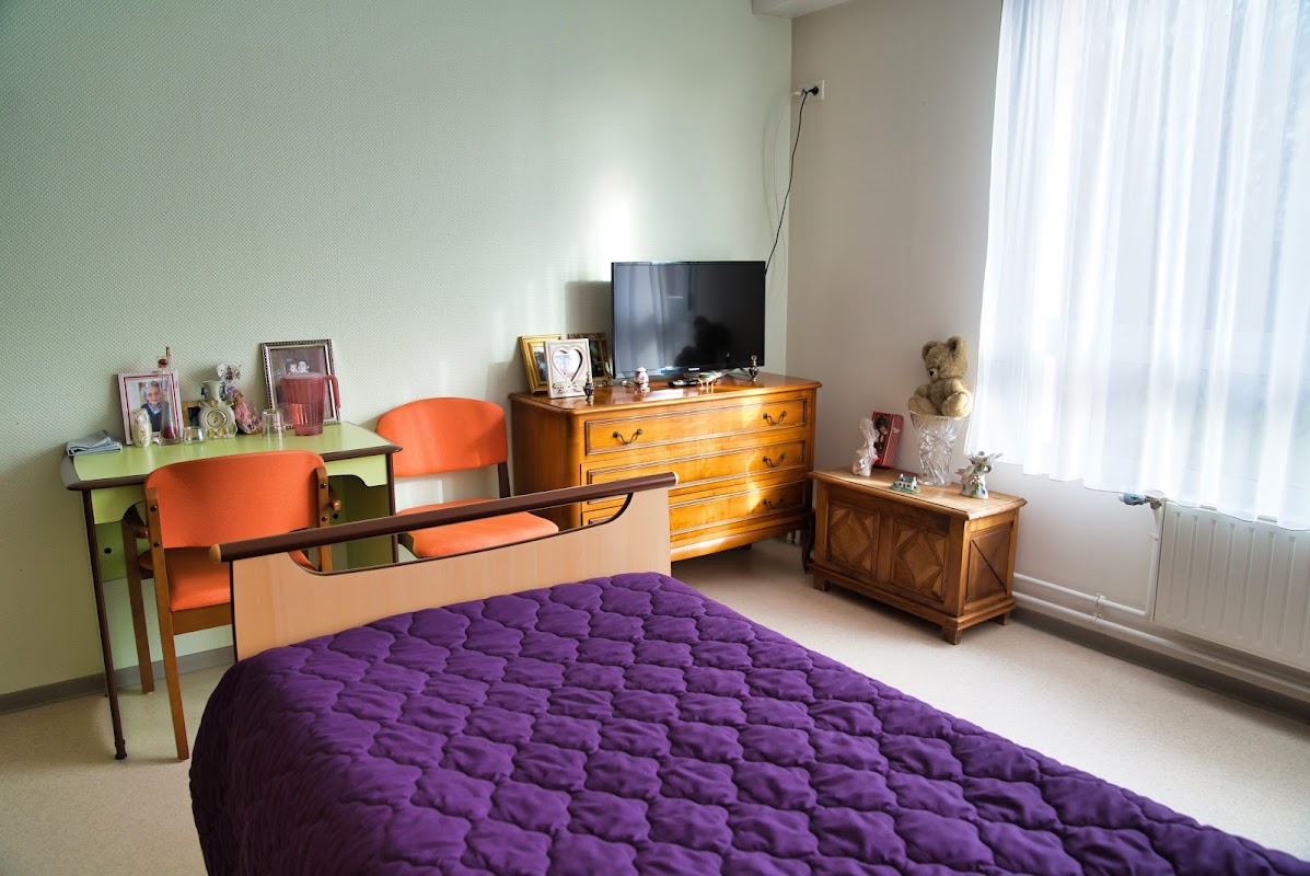 EHPAD Résidence du Pontreau Saint-Lucien - Photo 2 sur 5 - Intérieur et espaces communs