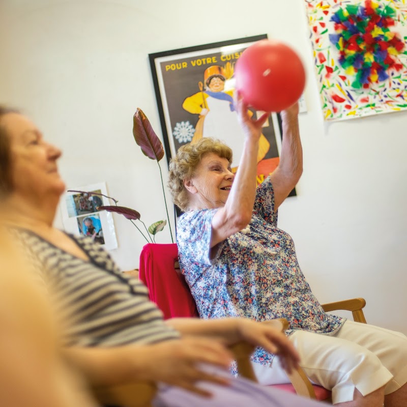 EHPAD Les 4 Saisons - Photo 2 sur 5 - Intérieur et espaces communs