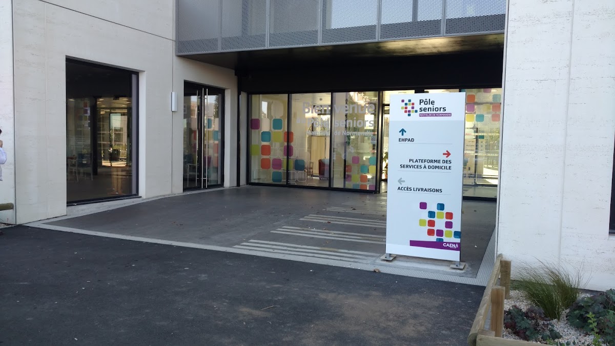 EHPAD Mathilde de Normandie - Photo 2 sur 2 - Intérieur et espaces communs