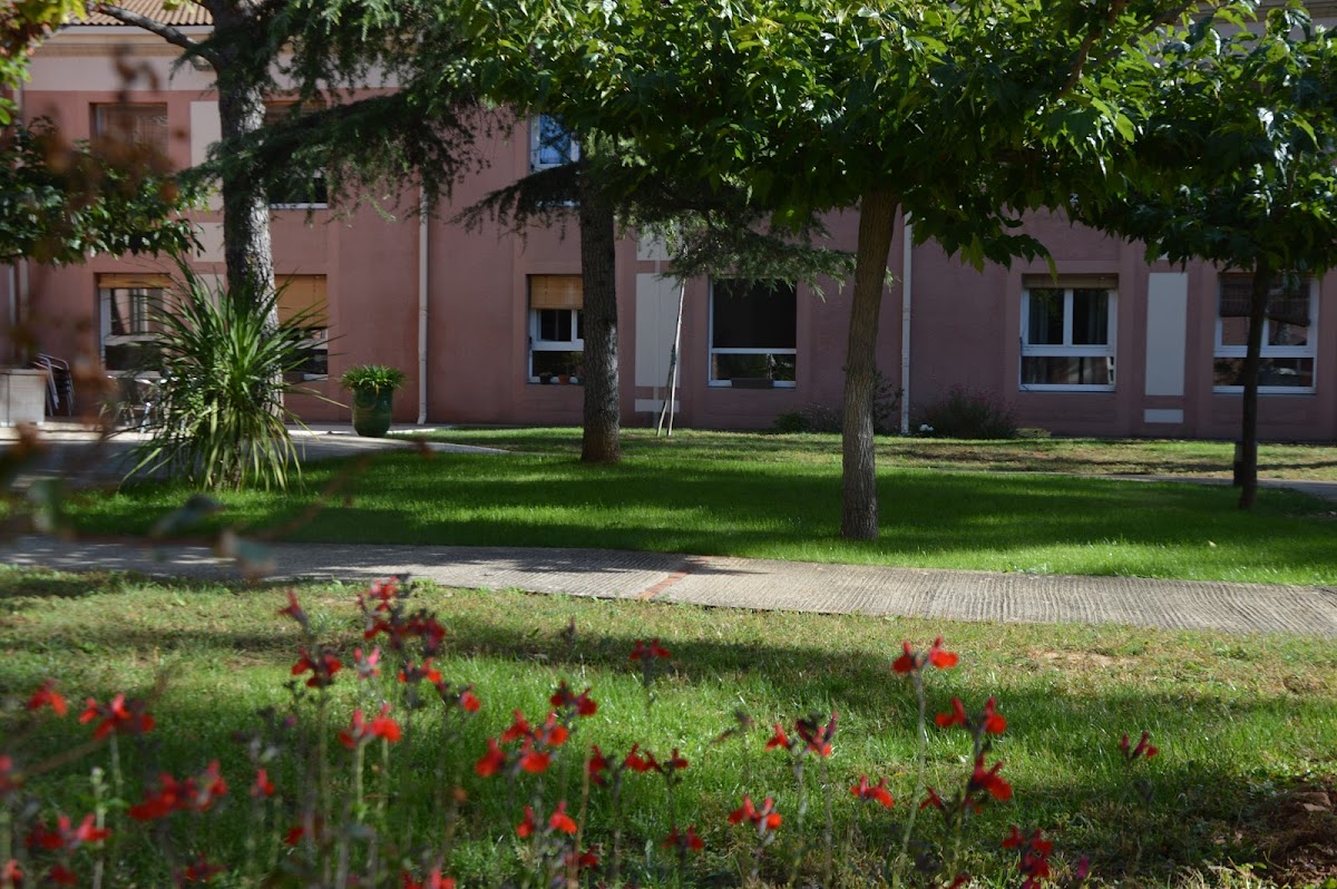 EHPAD Maison Bleue - Photo 5 sur 5 - Environnement et extérieurs