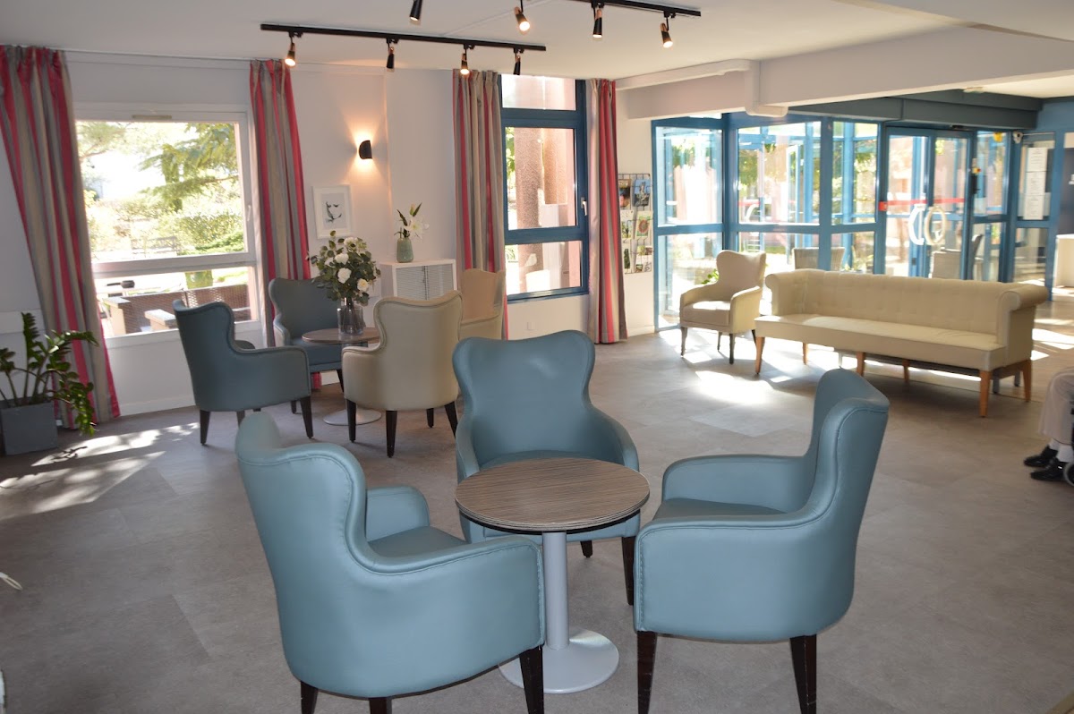 EHPAD Maison Bleue - Photo 3 sur 5 - Chambres et hébergement