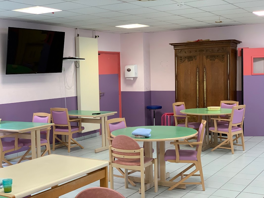 EHPAD Saint-Joseph - Photo 3 sur 4 - Chambres et hébergement