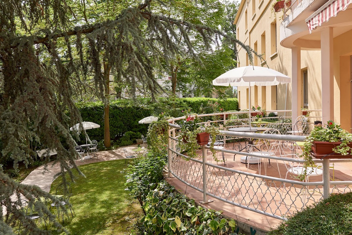 EHPAD Résidence Isis - Photo 2 sur 5 - Intérieur et espaces communs