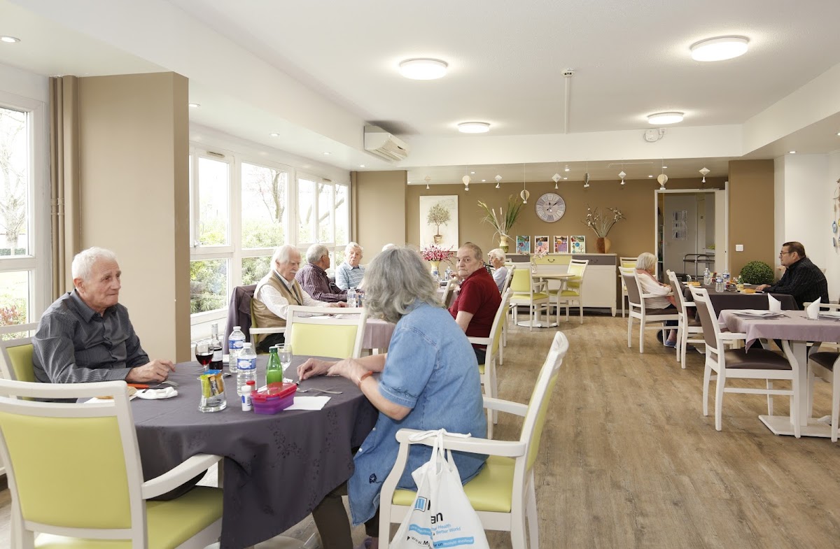 Foyer-Logement Résidence Les grands chênes - Photo 4 sur 5 - Espaces de vie