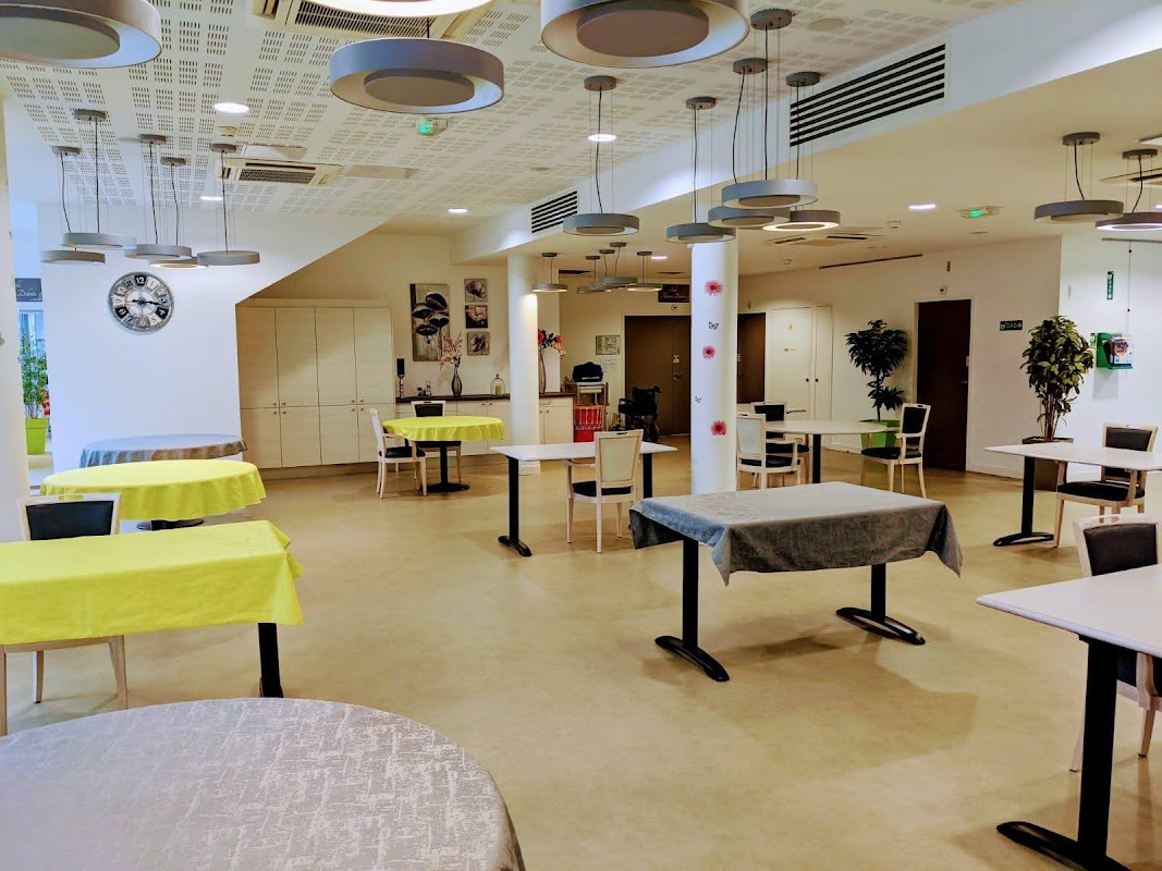 EHPAD Maison de retraite Protestante - Photo 2 sur 5 - Intérieur et espaces communs