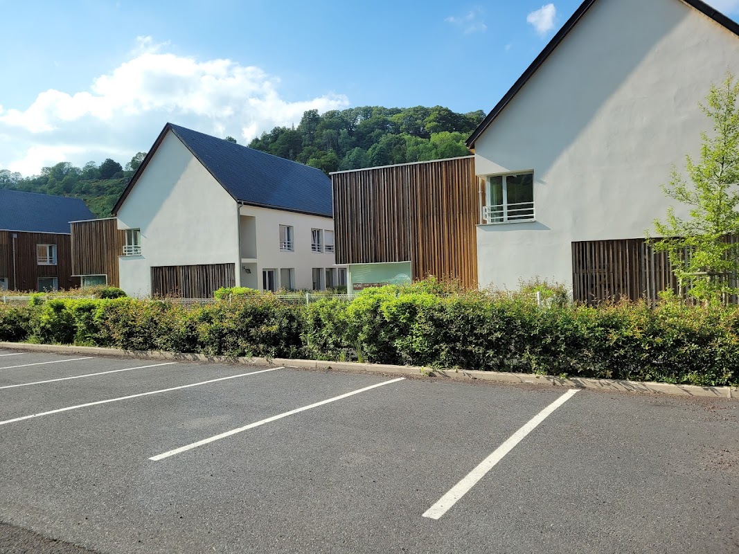 EHPAD de Besse et Saint-Anastaise - Photo 4 sur 5 - Espaces de vie