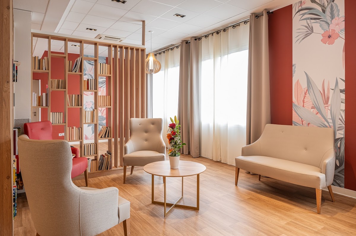 EHPAD Korian Le Hameau de la Source - Photo 4 sur 5 - Espaces de vie