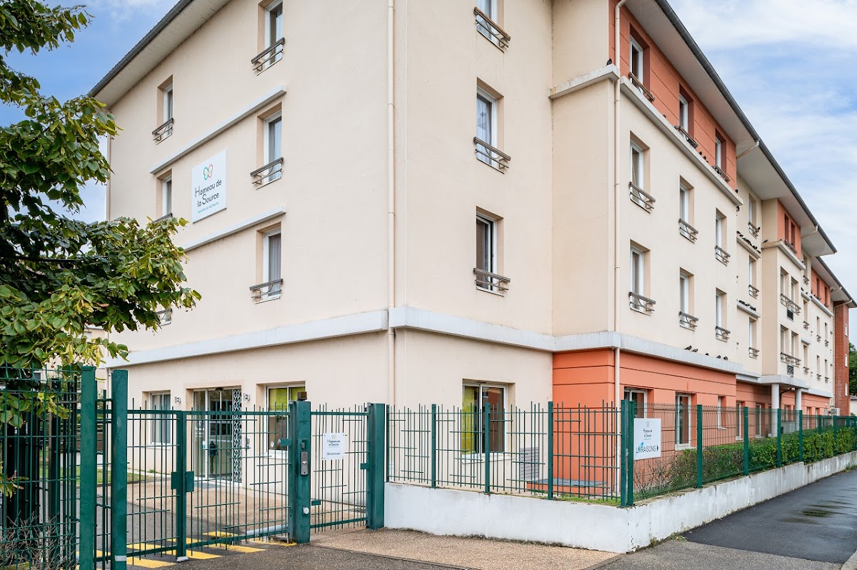 EHPAD Korian Le Hameau de la Source - Photo 5 sur 5 - Environnement et extérieurs