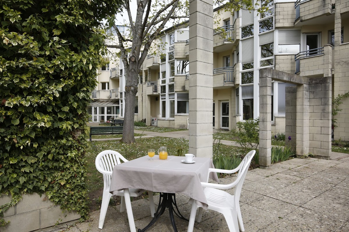 Ehpad Nadar de la Pagerie - Photo 2 sur 5 - Intérieur et espaces communs