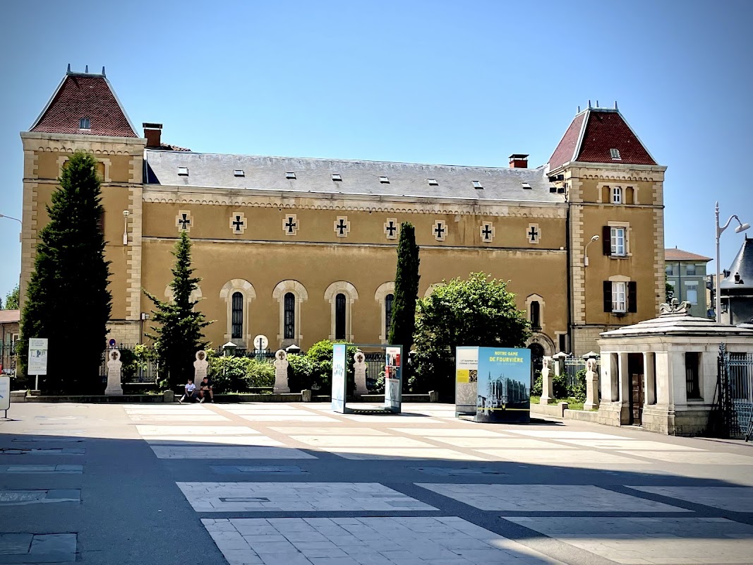 EHPAD Thérèse Couderc - Photo 2 sur 5 - Intérieur et espaces communs
