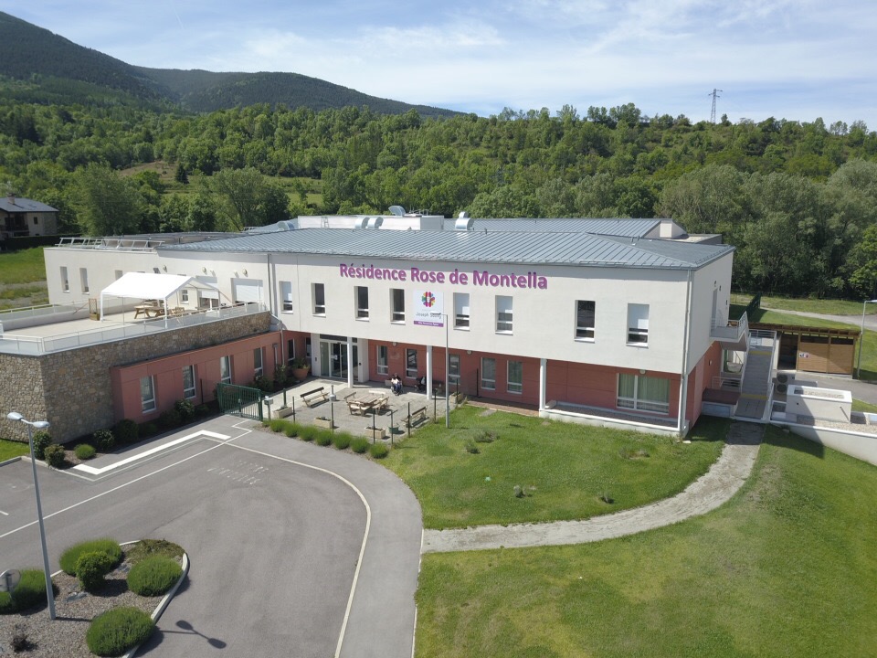 EHPAD Rose de Montella - Photo 2 sur 2 - Intérieur et espaces communs