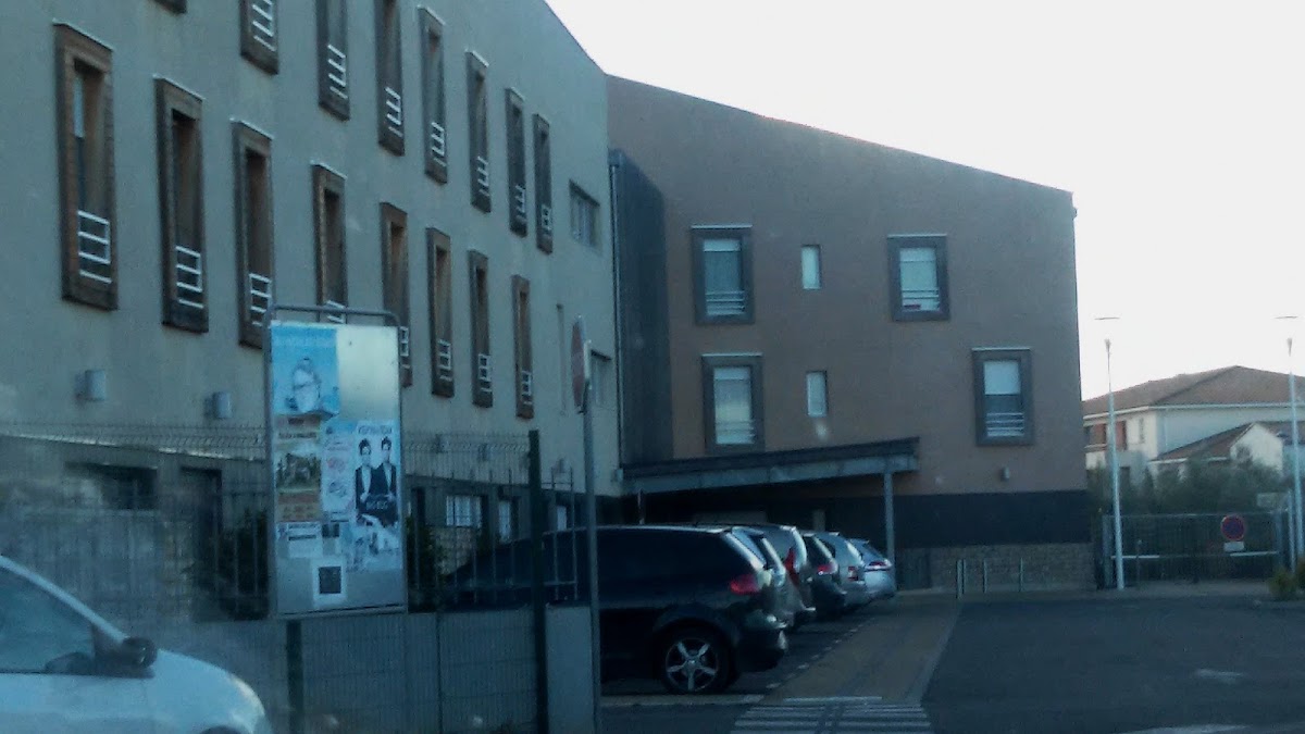 EHPAD Les Jonquilles - Photo 2 sur 3 - Intérieur et espaces communs