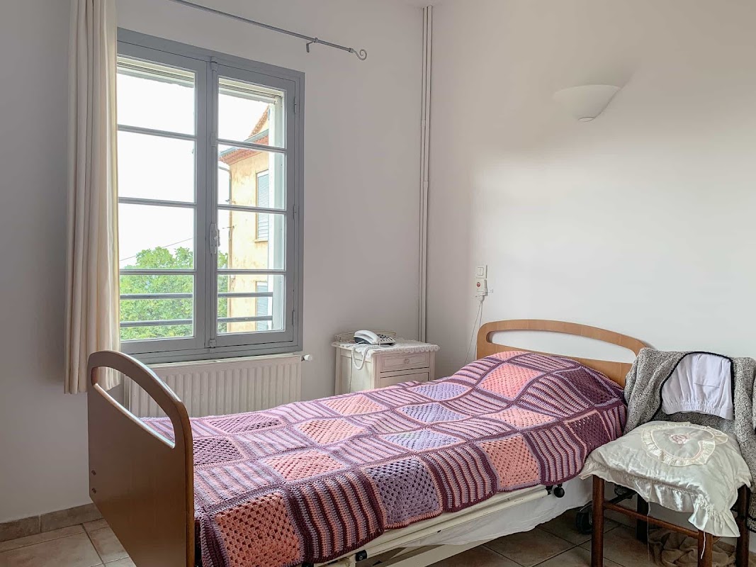 Maison de retraite privée Le Pradon - Photo 2 sur 5 - Intérieur et espaces communs