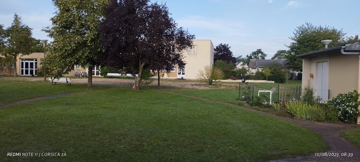 Foyer-Logement asmavire Damville - Photo 5 sur 5 - Environnement et extérieurs