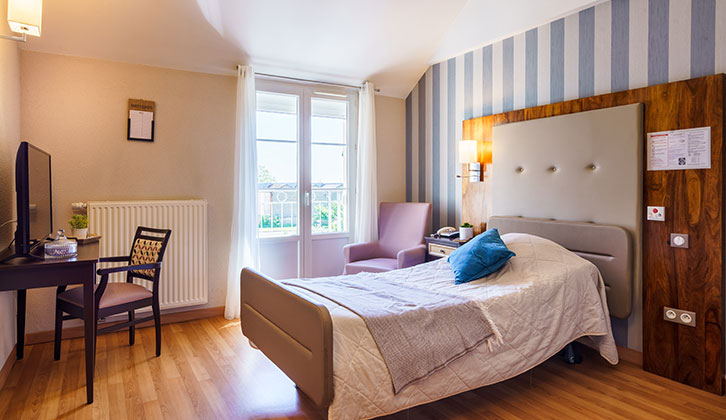 EHPAD Le centenaire - Photo 2 sur 5 - Intérieur et espaces communs