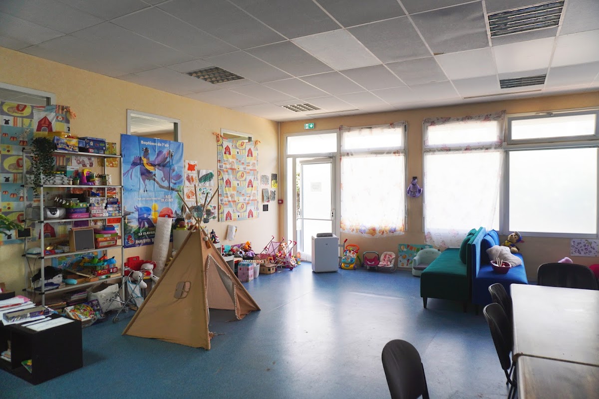 Accueil de jour Ville de Vénissieux - Photo 4 sur 4 - Espaces de vie