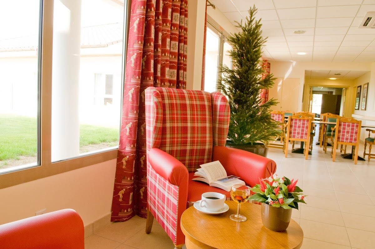 EHPAD Les Jardins du Mont-Blanc - Photo 5 sur 5 - Environnement et extérieurs