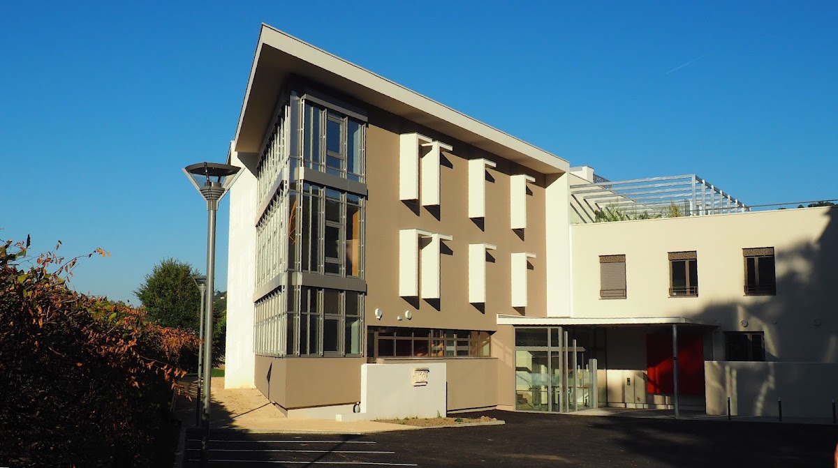 Maison de retraite Notre-Dame de l'Isle - Photo 2 sur 3 - Intérieur et espaces communs