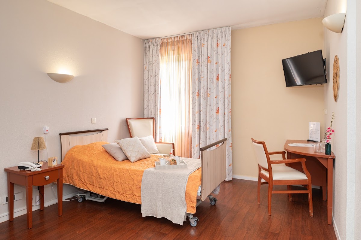 EHPAD Korian Sainte-Geneviève - Photo 5 sur 5 - Environnement et extérieurs