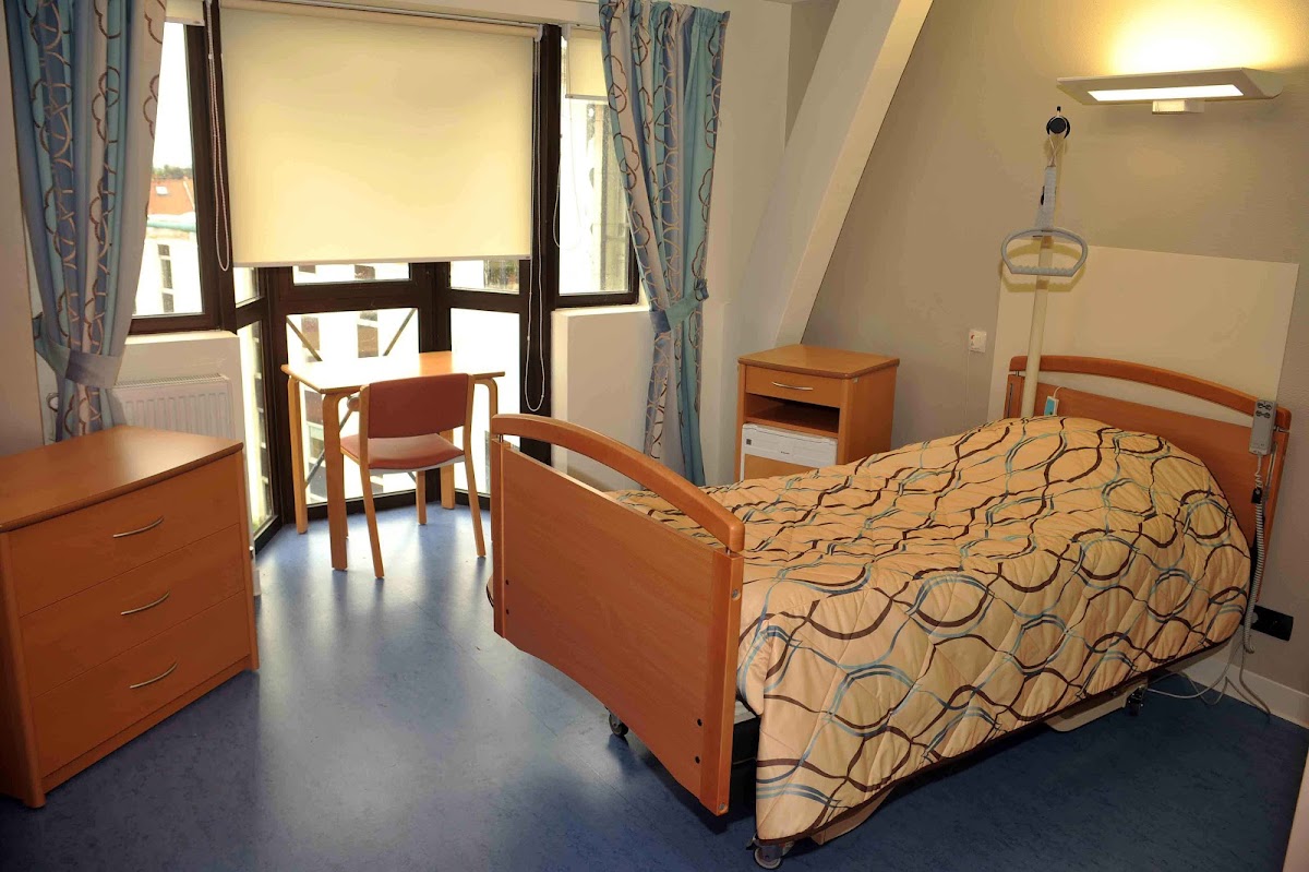 EHPAD L'Arche - Photo 2 sur 5 - Intérieur et espaces communs