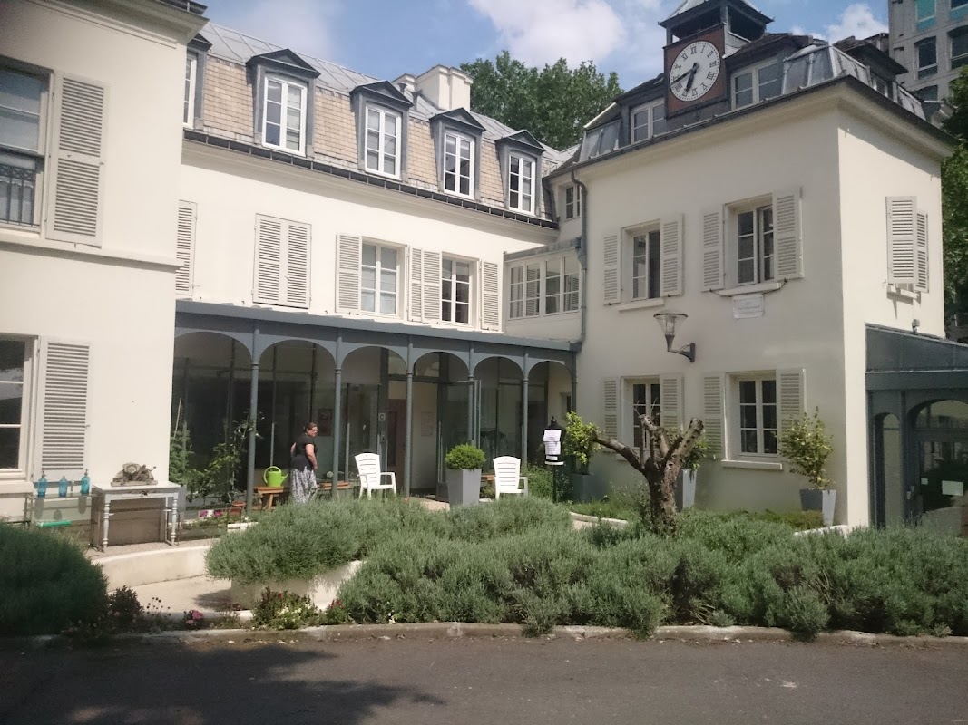 EHPAD Marie-Thérèse - Photo 2 sur 5 - Intérieur et espaces communs