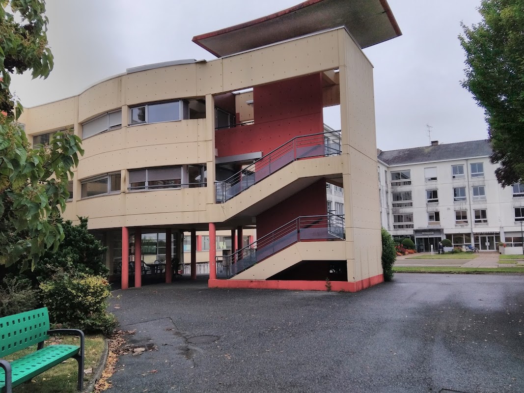 EHPAD du Centre hospitalier d'Ernée - Photo 2 sur 3 - Intérieur et espaces communs