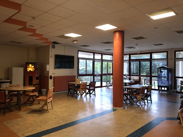 EHPAD du Jardin Anglais - Photo 2 sur 4 - Intérieur et espaces communs