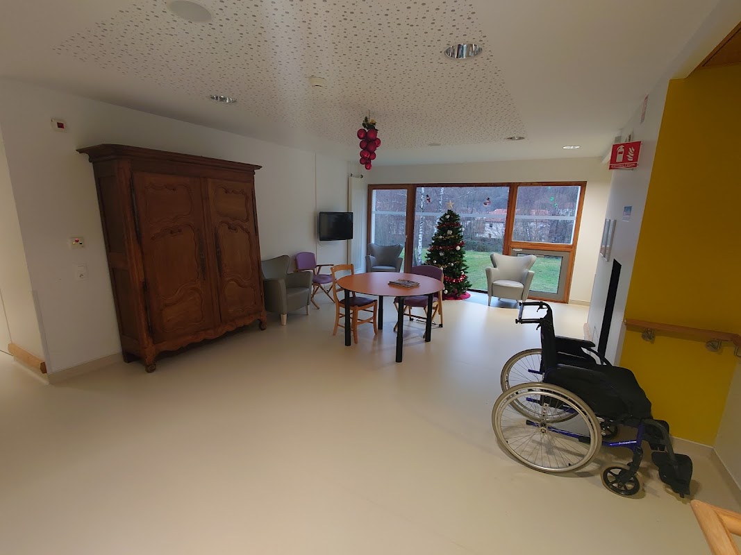 Photo de EHPAD Maison de Retraite d'Eloyes, EHPAD à ELOYES