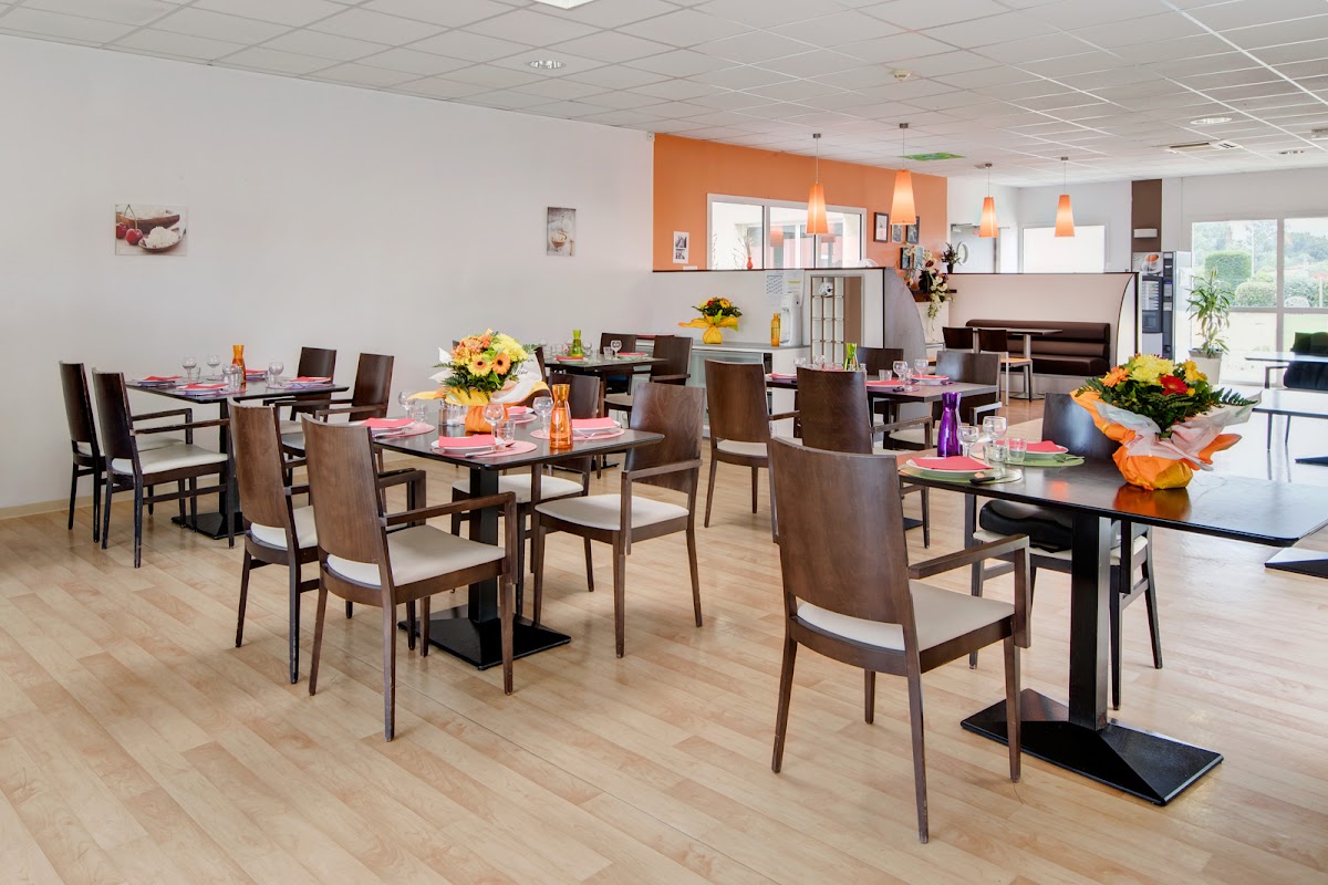 EHPAD Les Jardins de Jeanne - Photo 2 sur 5 - Intérieur et espaces communs