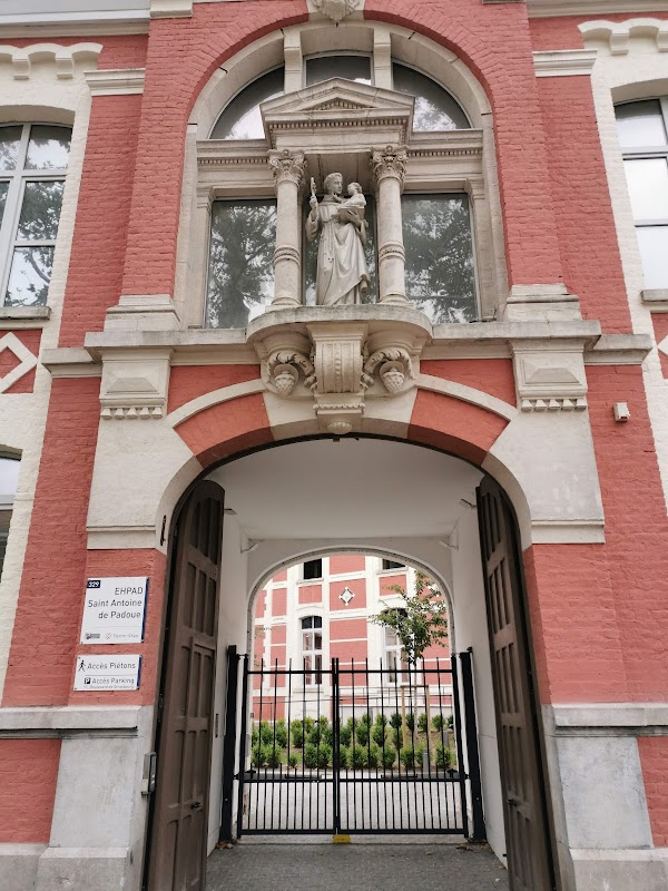 EHPAD Saint Antoine de Padoue - Photo 5 sur 5 - Environnement et extérieurs