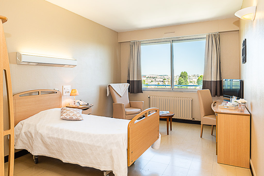 EHPAD Korian Pontlieue - Photo 2 sur 5 - Intérieur et espaces communs