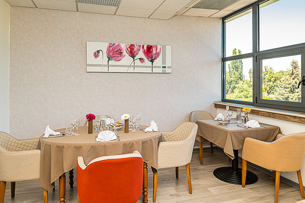 EHPAD Korian Pontlieue - Photo 5 sur 5 - Environnement et extérieurs