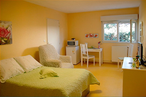 MAISON DE RETRAITE LA CONSTANCE - Photo 2 sur 5 - Intérieur et espaces communs