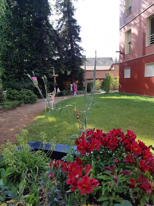 EHPAD Jules Bérard de Bonnière - Photo 5 sur 5 - Environnement et extérieurs