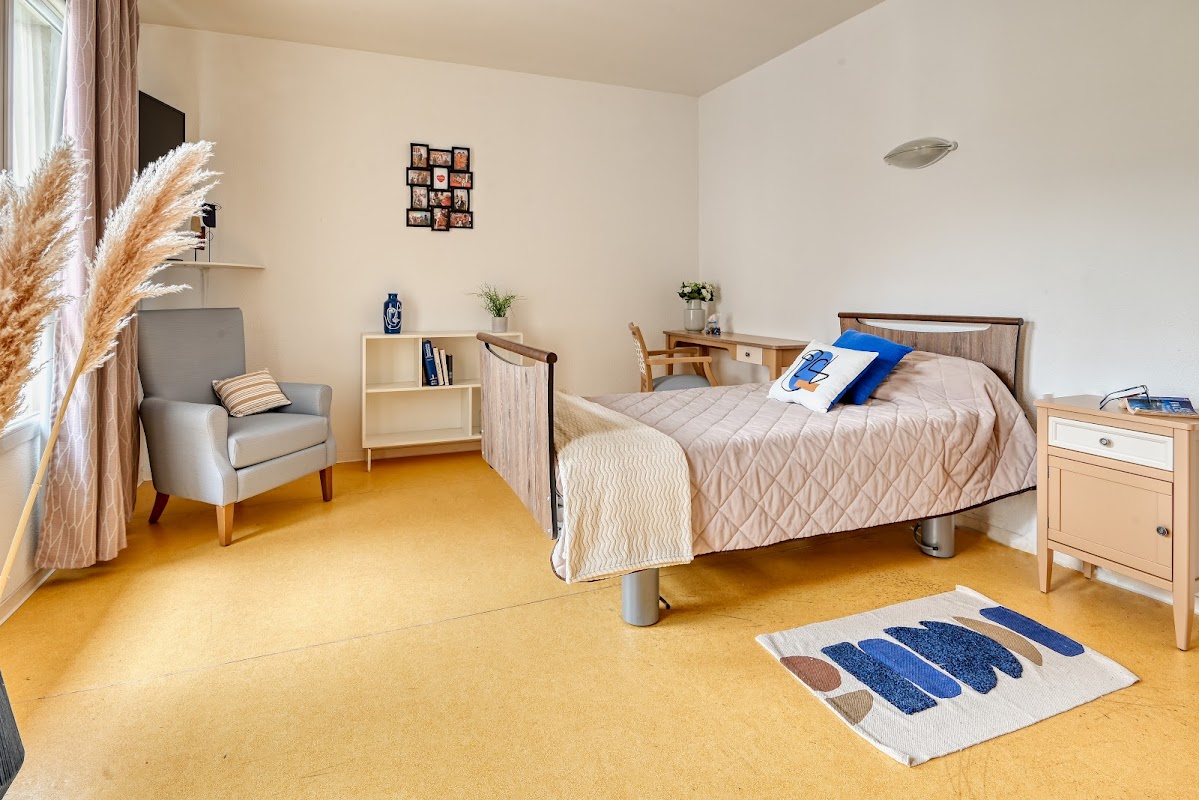 EHPAD Résidence Marseillane - Photo 2 sur 5 - Intérieur et espaces communs