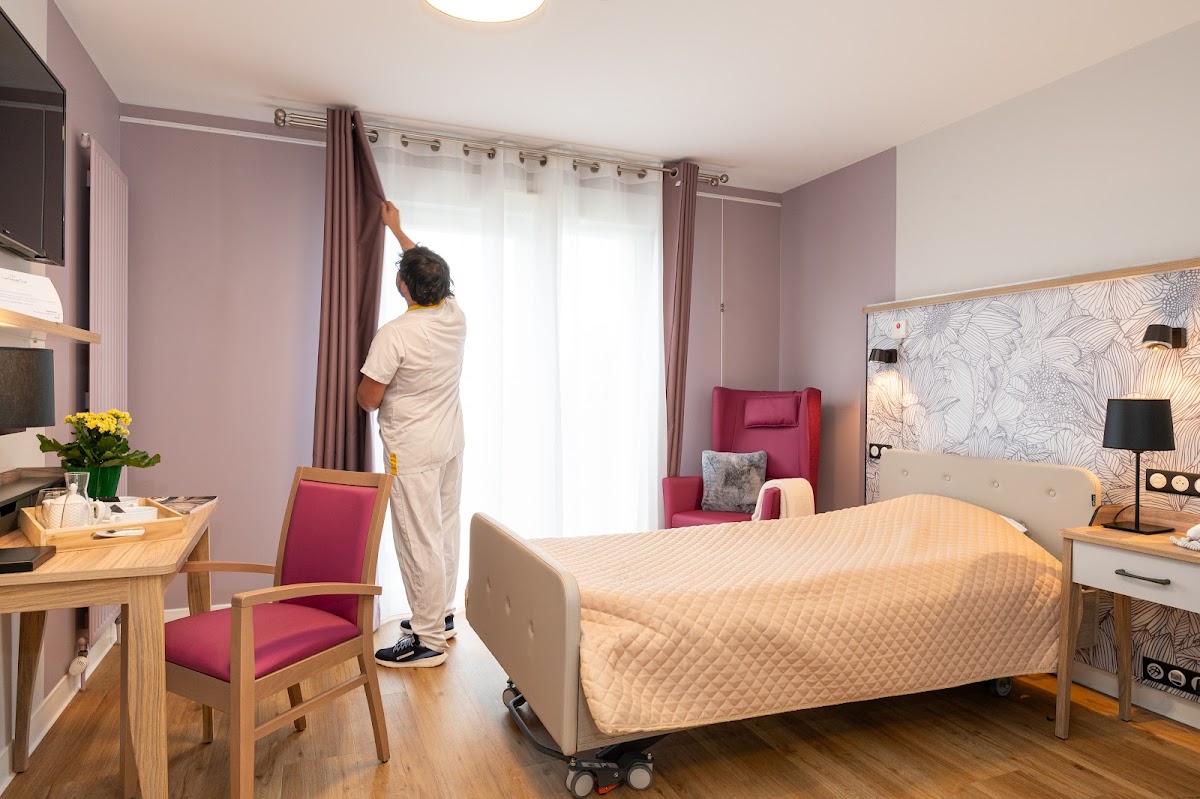 EHPAD Korian Les Grands Crus - Photo 5 sur 5 - Environnement et extérieurs