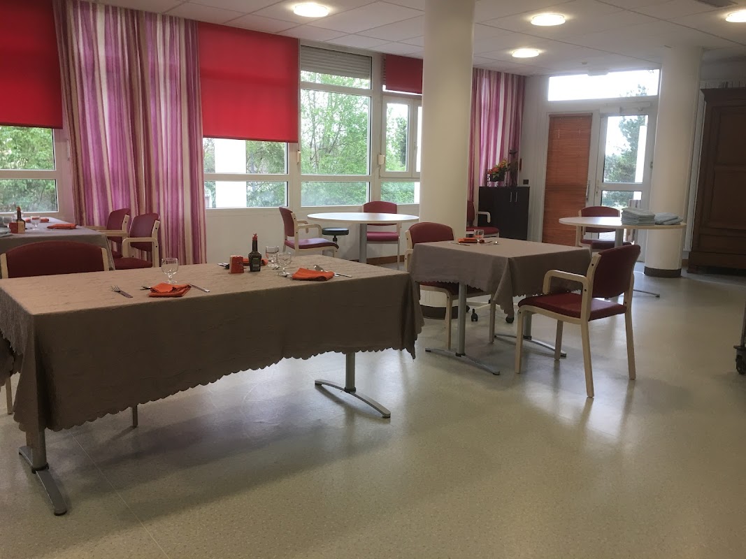 EHPAD Les Acacias - Photo 3 sur 5 - Chambres et hébergement